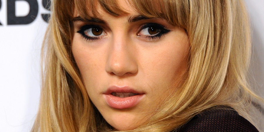  Suki Waterhouse